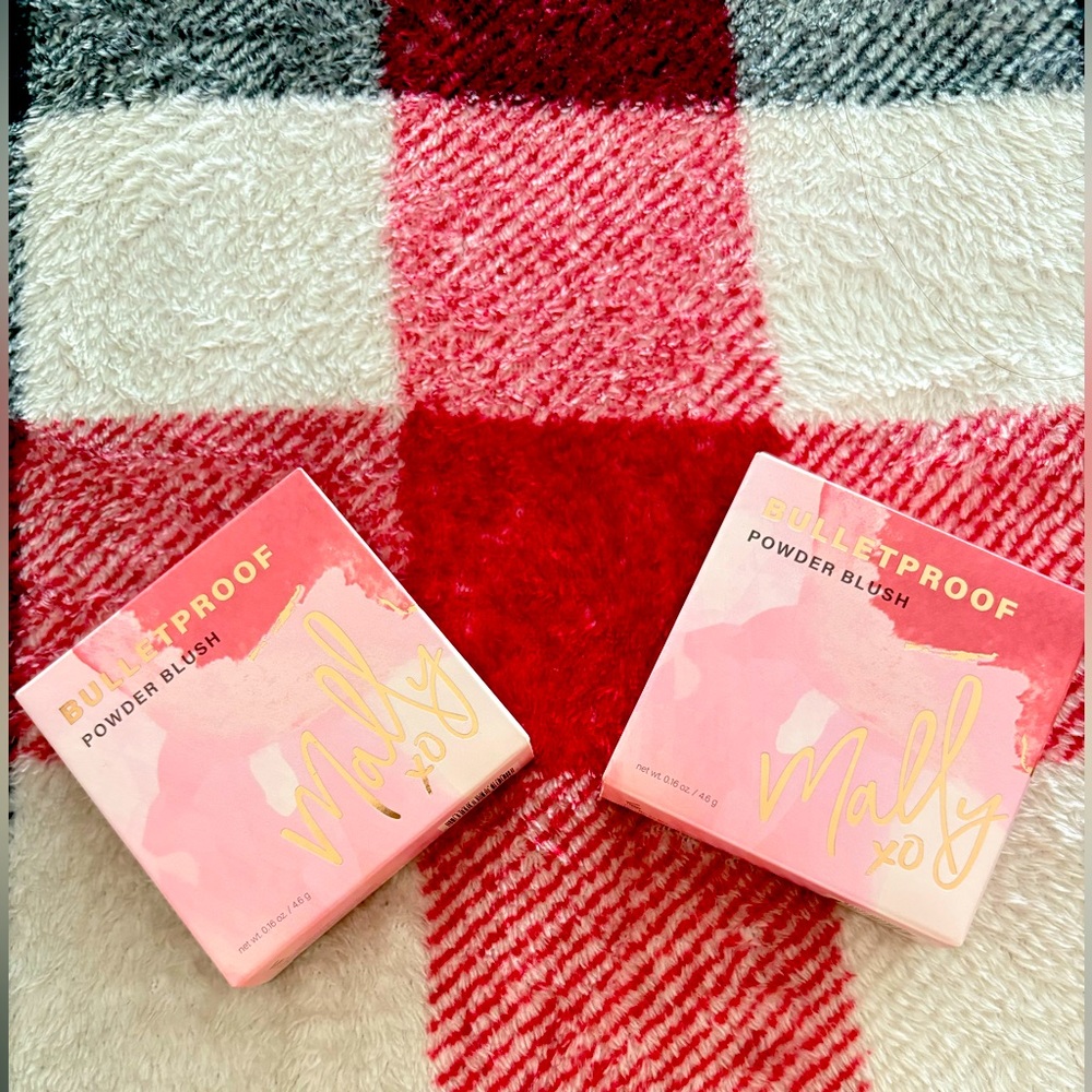 Mally Beauty Bulletproof Powder Blush Robust Rose & Confident coral Matte Finish